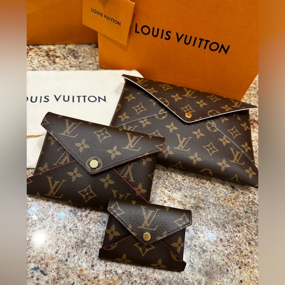 Louis Vuitton Handbags - NWT Louis Vuitton - Kirigami Pochette